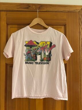 Women's Short Sleeve T-shirt MTV Graphic tee Size XS
